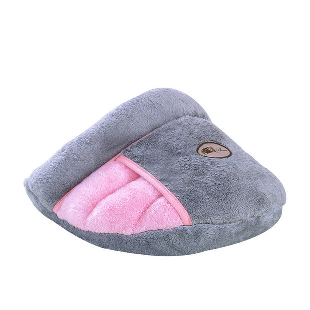 Warm slippers cat litter